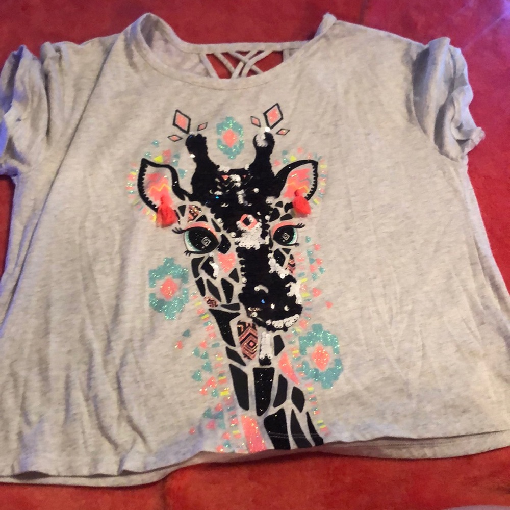 Giraffe justice  crop top